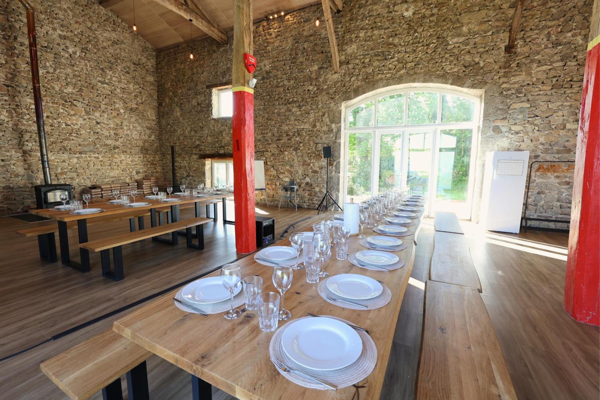 Villa de luxe, nichée dans les montagnes Lavoine Extérieur photo