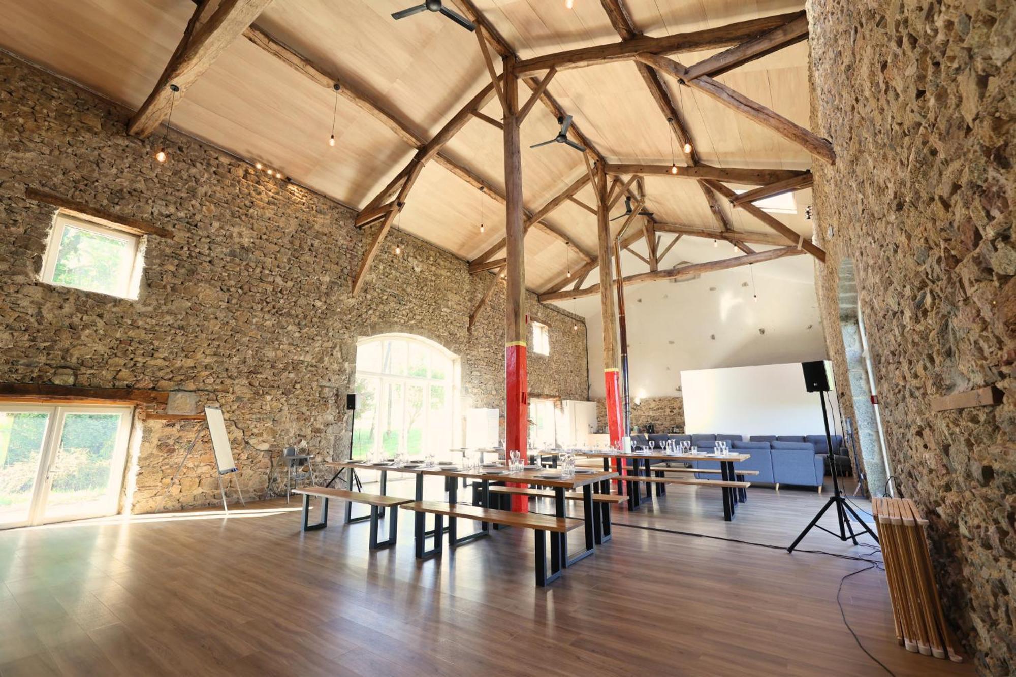 Villa de luxe, nichée dans les montagnes Lavoine Extérieur photo
