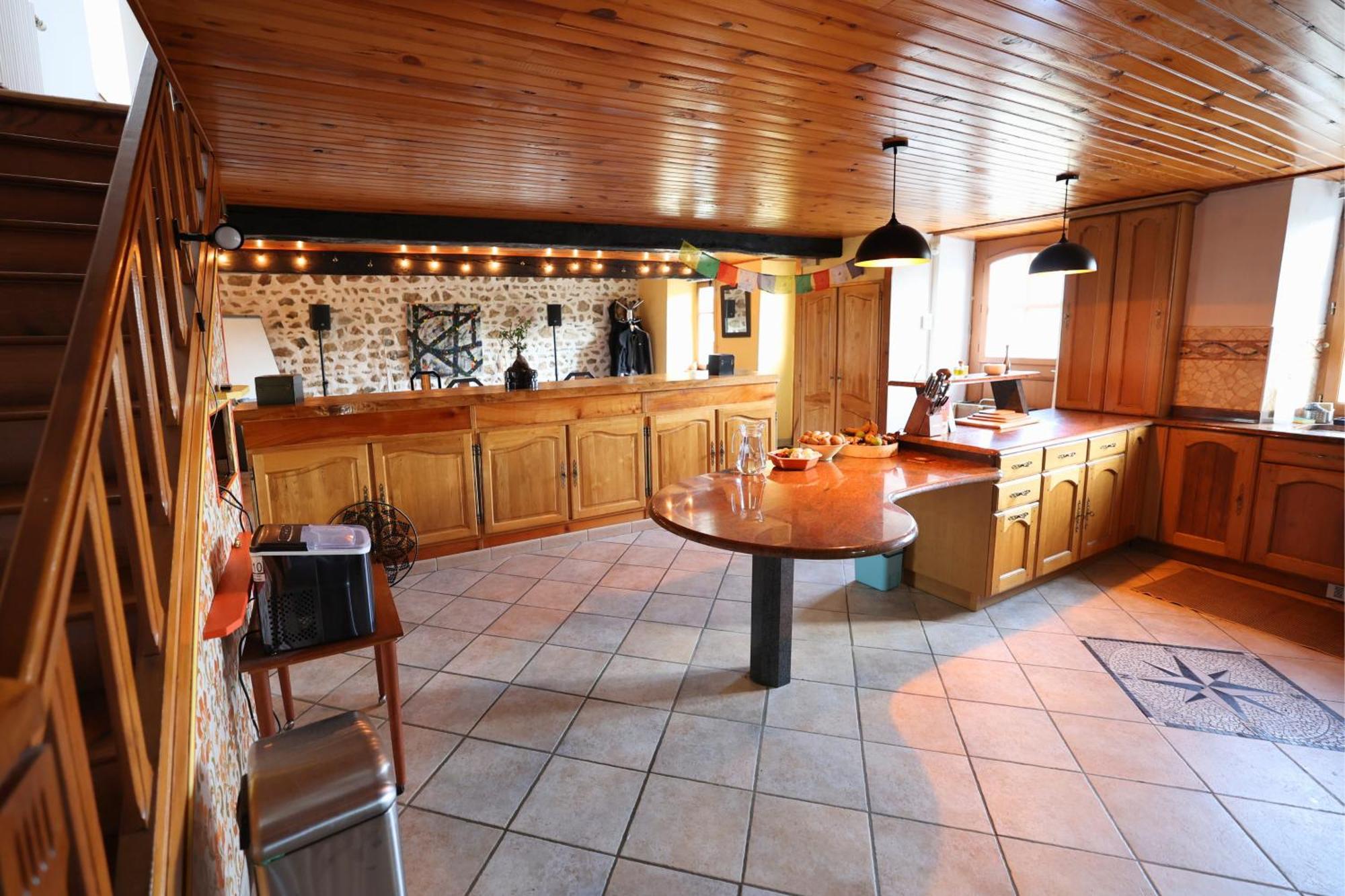 Villa de luxe, nichée dans les montagnes Lavoine Extérieur photo