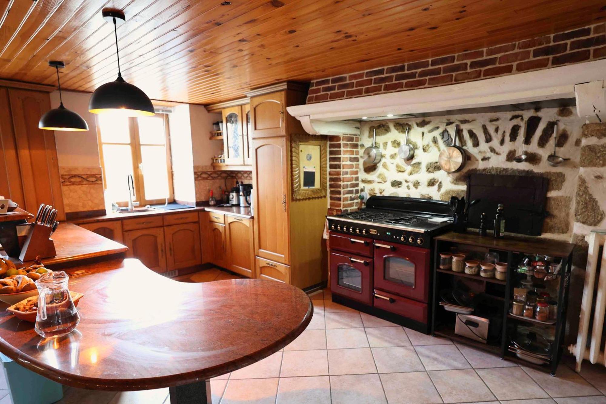 Villa de luxe, nichée dans les montagnes Lavoine Extérieur photo